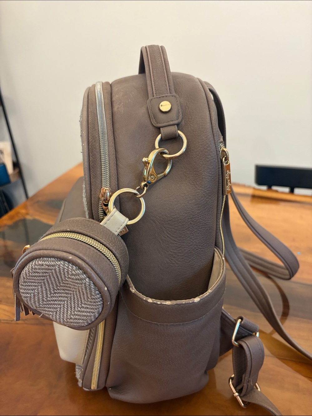 Itzy Ritzy diaper backpack - Picture 2 of 12